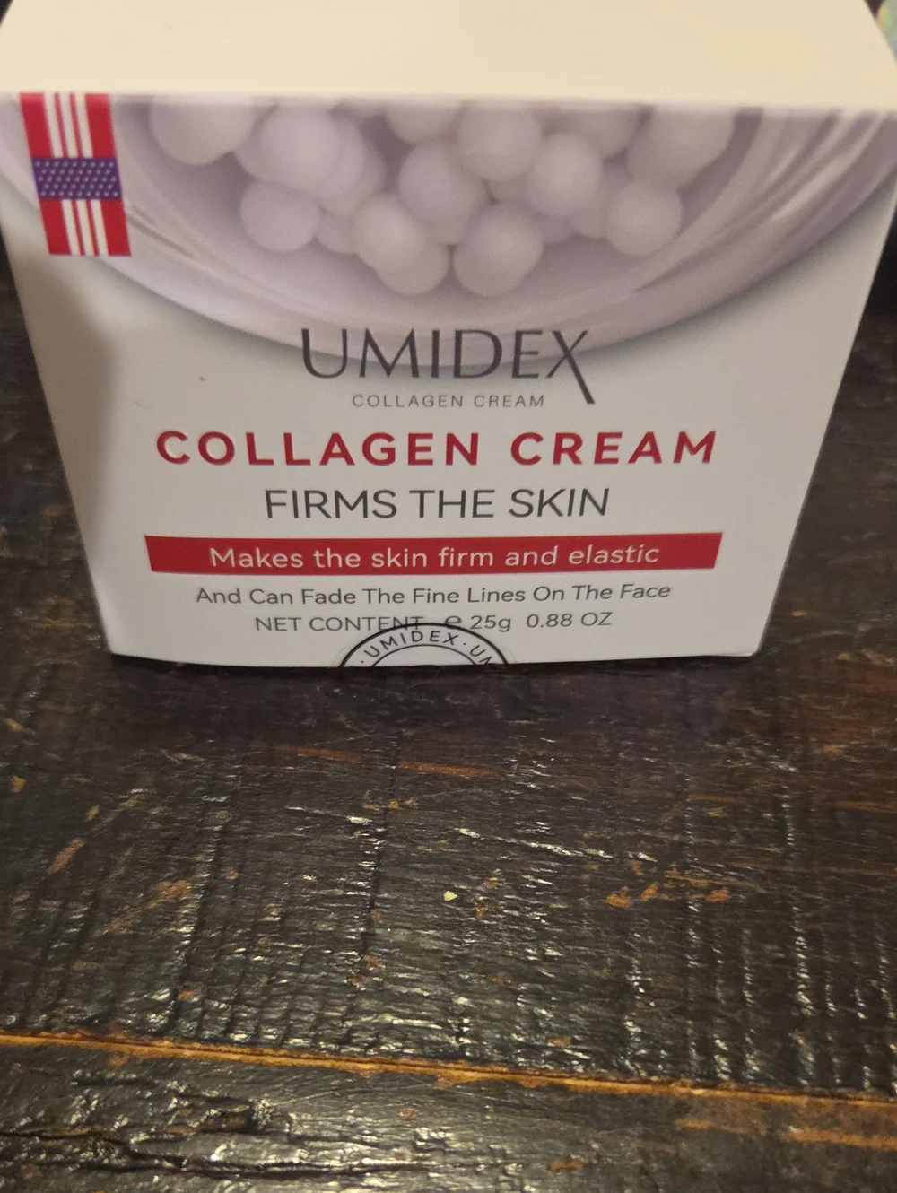 Umidex Collagen Cream - Firming Moisturizer (White with Red Accents)